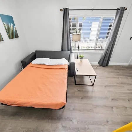 The Jasmine Apartments By Lowkl Fort Lauderdale Room photo