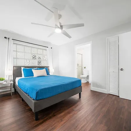 The Jasmine Apartments By Lowkl Fort Lauderdale Room photo